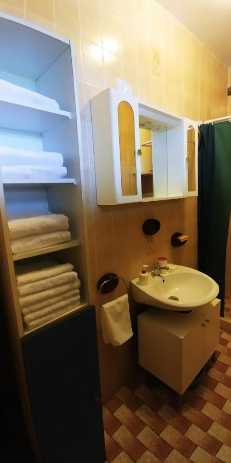 Apartman Ana Murter Ngoại thất bức ảnh